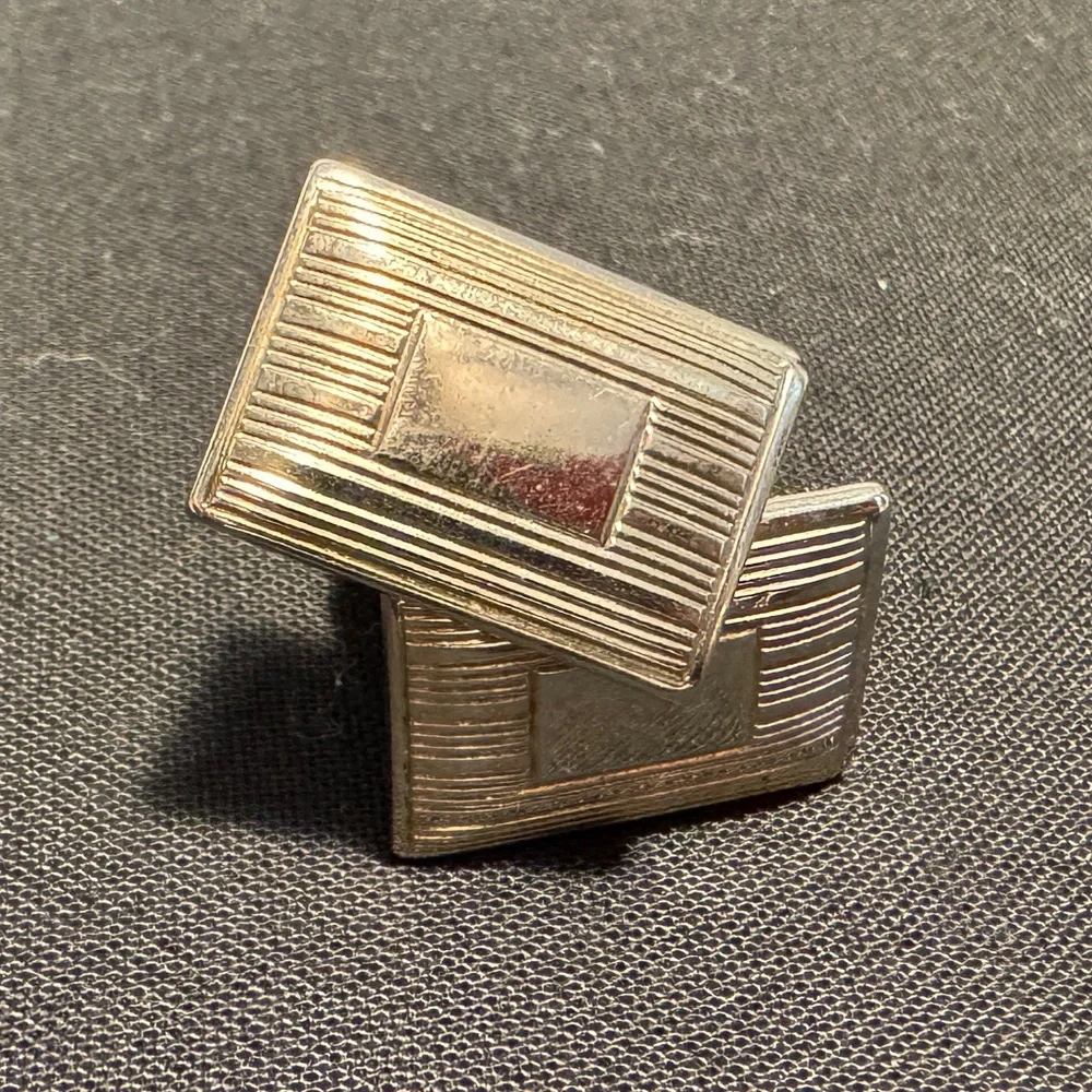Vintage Gold Tone Cufflinks Grooved Design